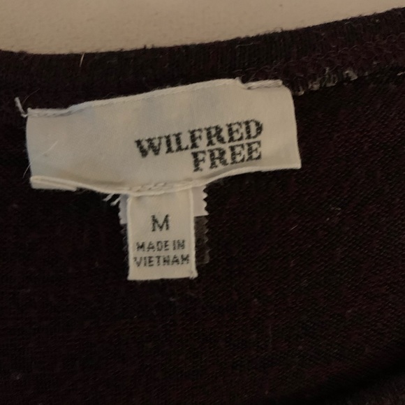 Wilfred FREE long sleeve, thin knit, crop sweater - Picture 4 of 5